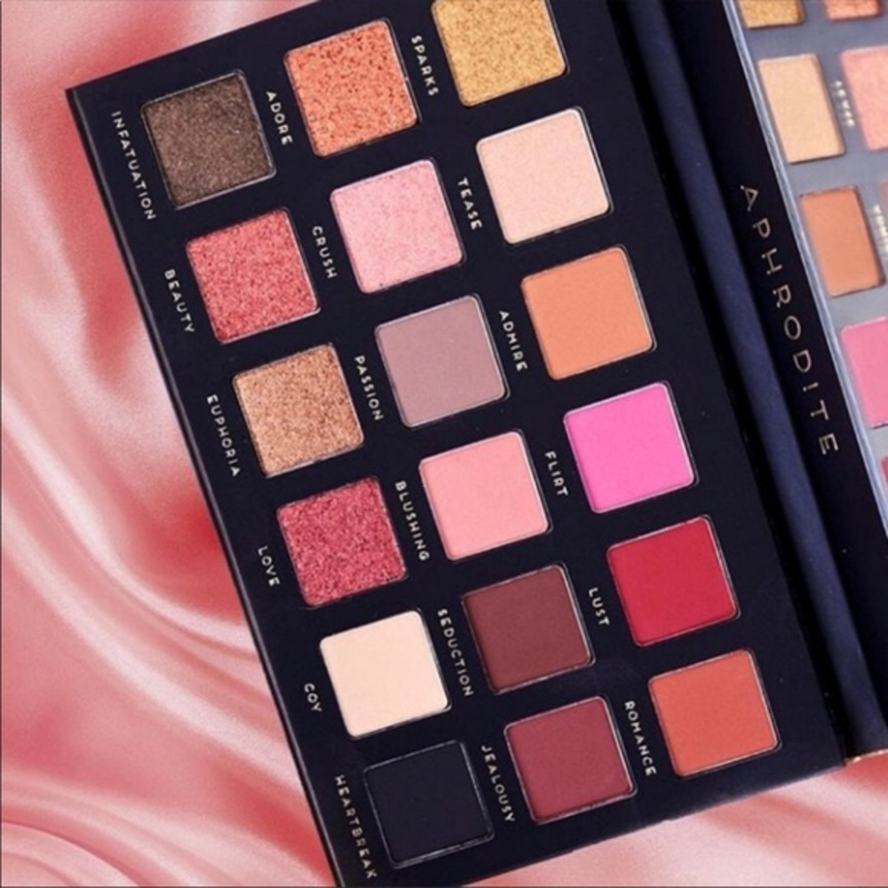 Bad Habit Aphrodite Eyeshadow Palette